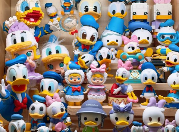 出售，京东玩具类目店铺出售，店铺干净，卖家诚心出售