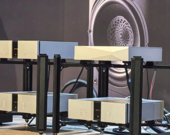 四皇冠书籍音响,母婴淘宝店铺转让/出售,粉丝三万八